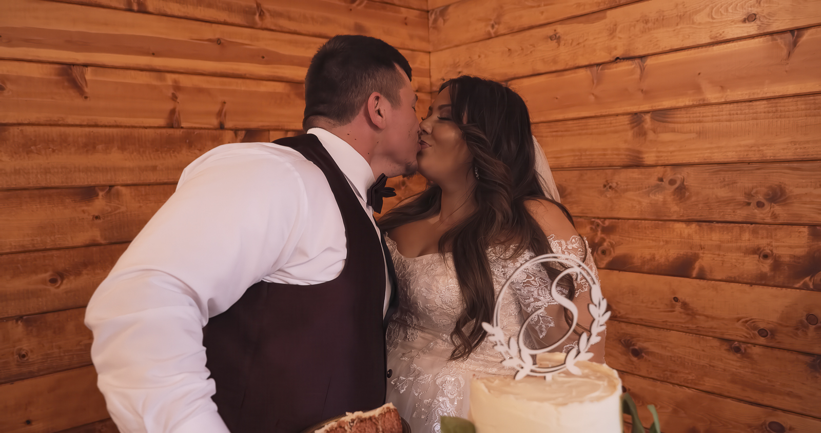 03 Shaina Wedding Edit v01_01_04_08_04-rescaled-low resolution v2-2x-faceai v2 WEB